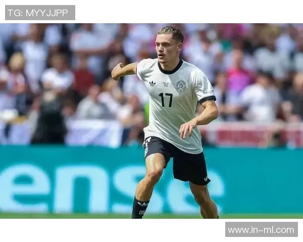 奥尔德里奇称赞维尔茨聪明机敏如比尔兹利般出色